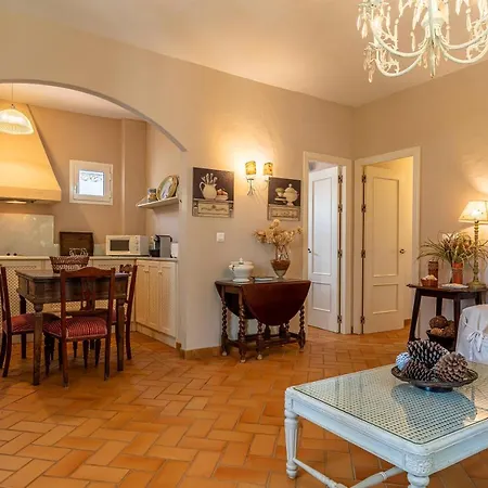 Aparthotel Hotel-apart Cortijo Pinas 2*