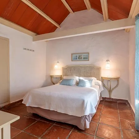 Hotel-apart Cortijo Pinas Aparthotel Tarifa