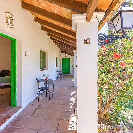Hotel-apart Cortijo Pinas Aparthotel 2*